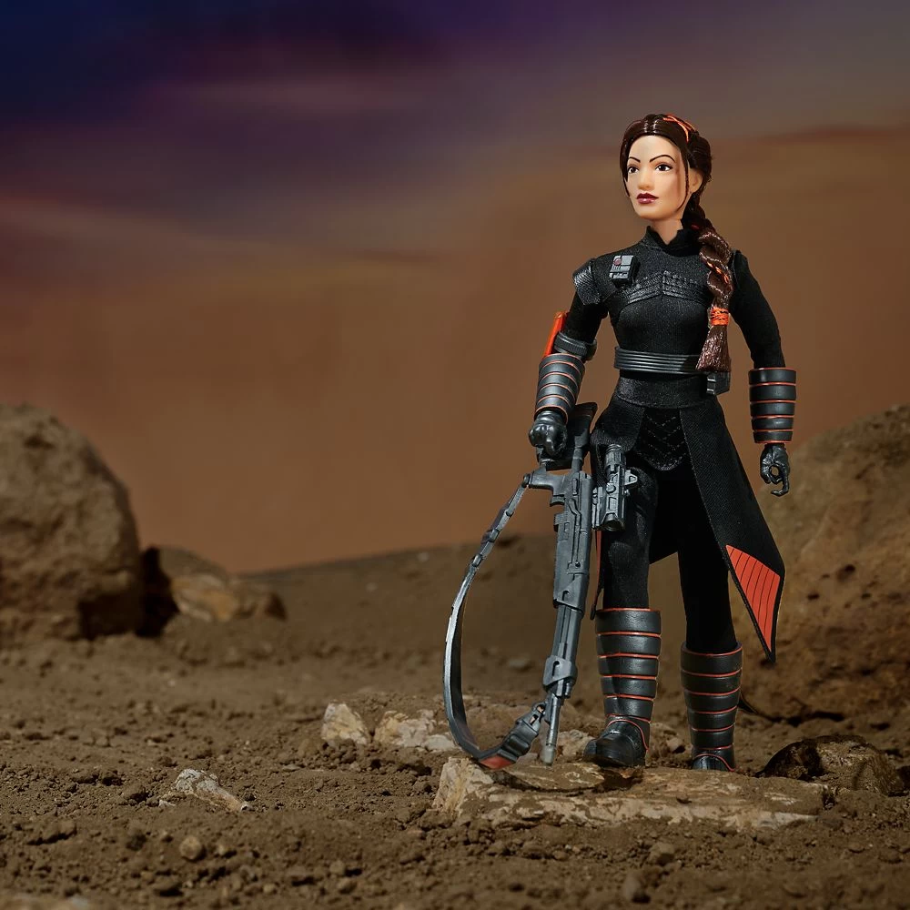 Disney Fennec Shand Special Edition Doll – Star Wars – 10 3/4'' 4 Disney Fennec Shand Special Edition Doll – Star Wars – 10 3/4'' - Image 2
