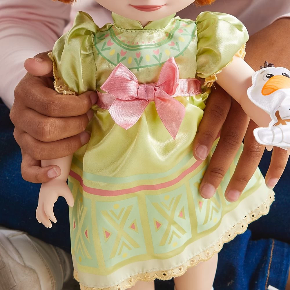 Disney Animators' Collection Anna Doll – Frozen – 16'' 8 Disney Animators' Collection Anna Doll – Frozen – 16'' - Image 6