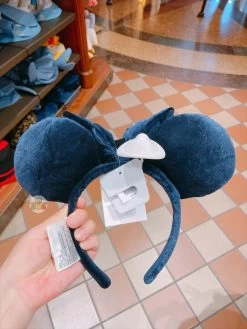 SHDL - Minnie Mouse Stars Light Up Ear Headband -Disney image 813cd224 de3c 4f7c 96cd 24d17c23aead